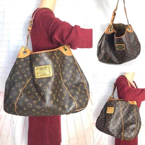 Louis Vuitton Handbags - XL ❤️DISCONTINUED❤️ Louis Vuitton hobo